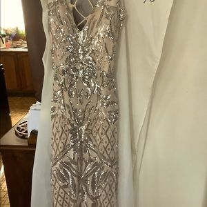 Brand new never worn prom dress junior size